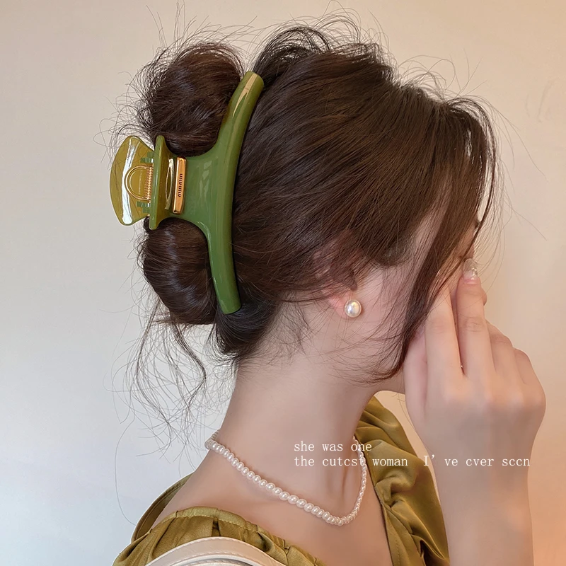 早春超大号金标弧形抓夹2025新款后脑勺鲨鱼夹发夹高级感夹子头饰