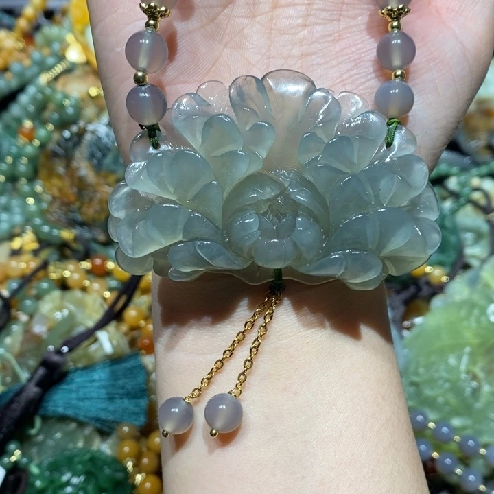 岫玉毛衣链未镶嵌