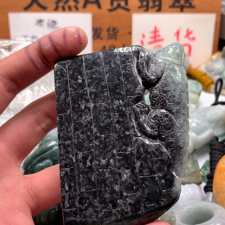 翡翠未镶嵌颈饰保真天然a货翡翠
