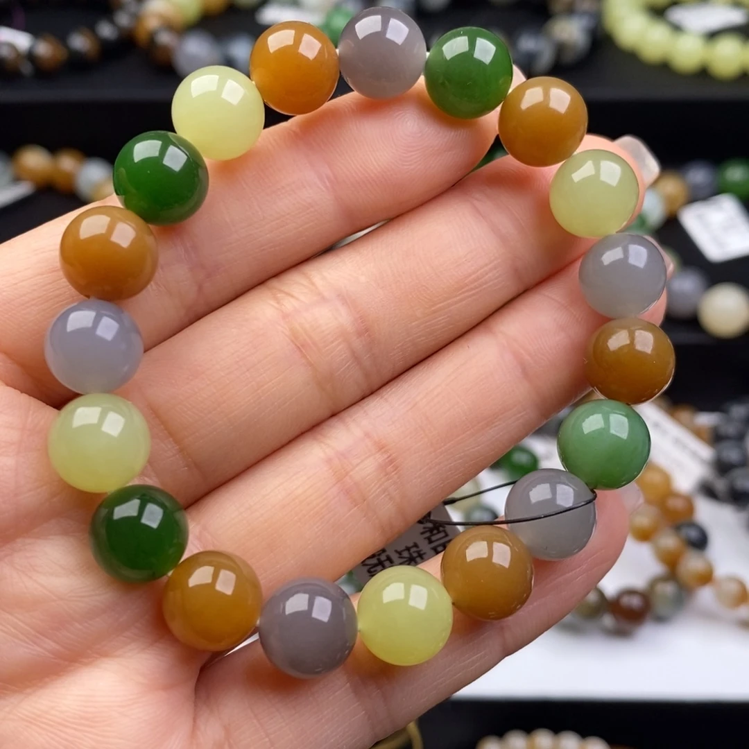 和田玉未镶嵌手串