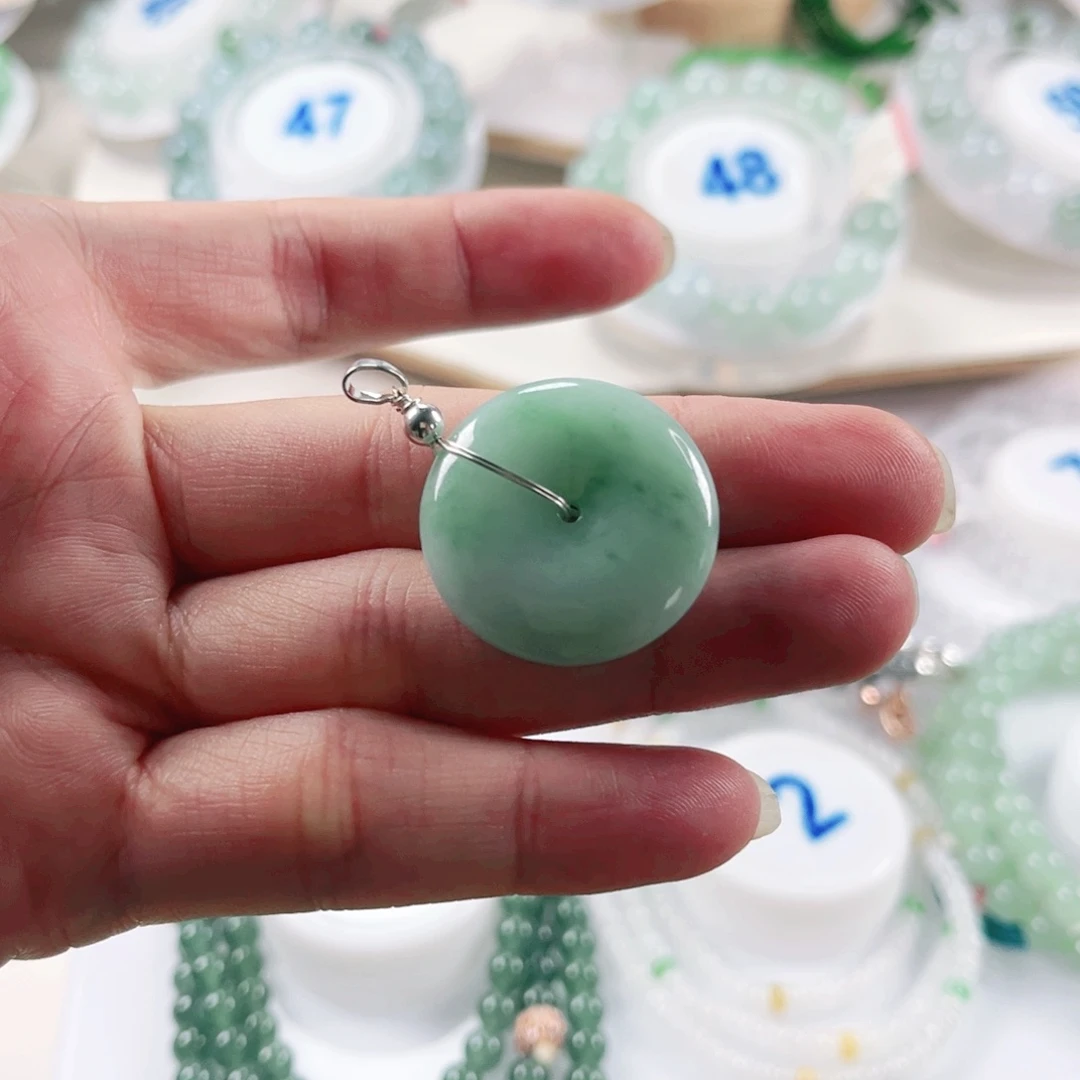 翡翠未镶嵌手链手串