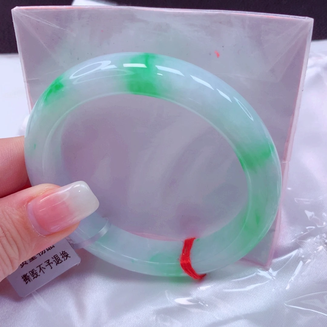 未镶嵌手镯翡翠手镯