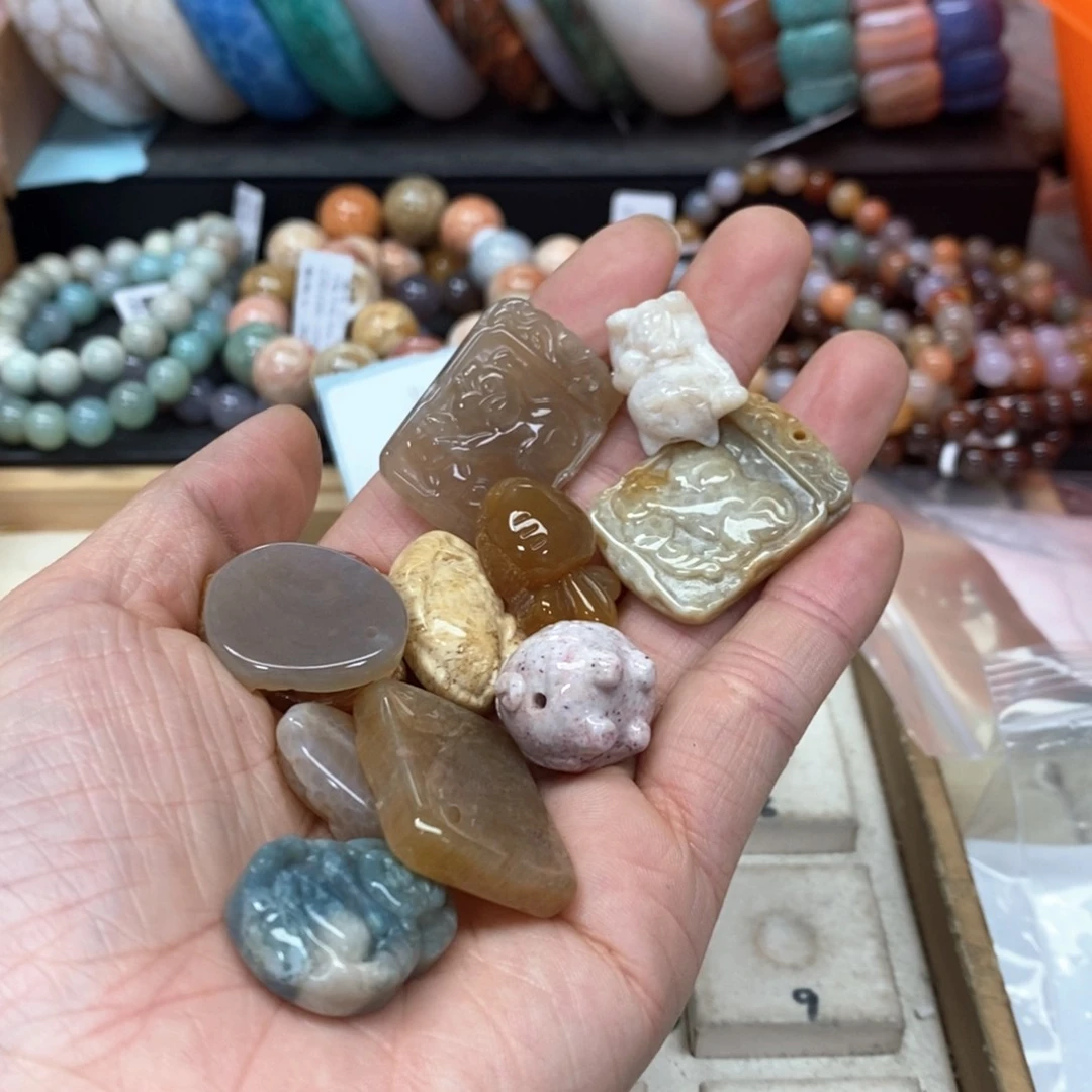 硅化珊瑚（珊瑚玉）手链未镶嵌(141