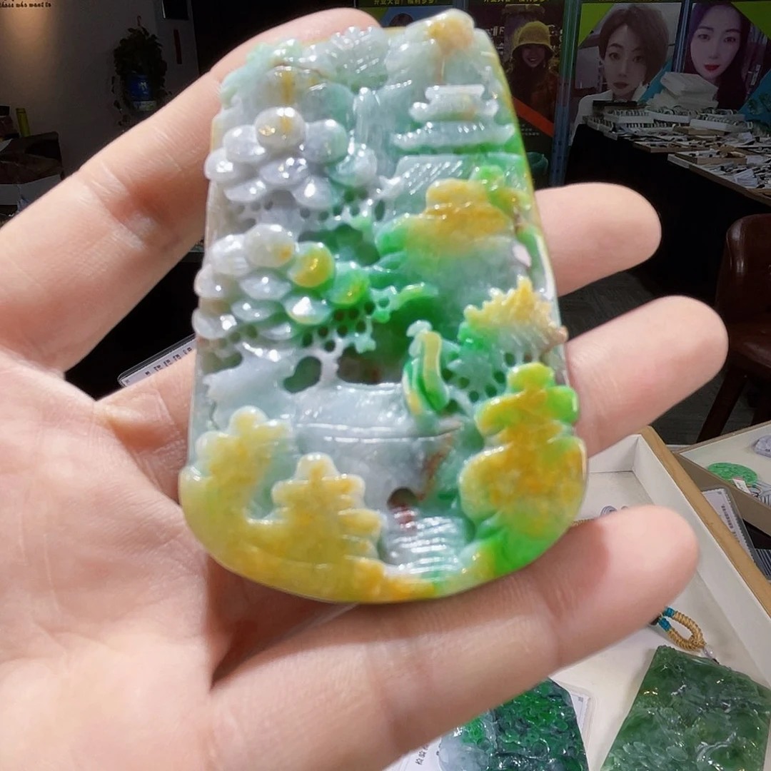 颈饰未镶嵌翡翠一