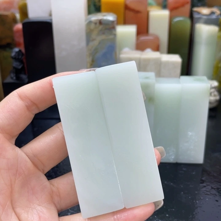 青田石聪**师混合各种石