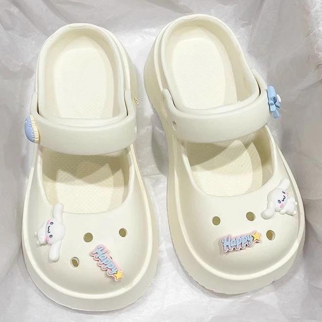 乌鲁木齐本地仓发货玛丽珍EVA女夏外穿踩屎感防滑厚底年新款洞洞