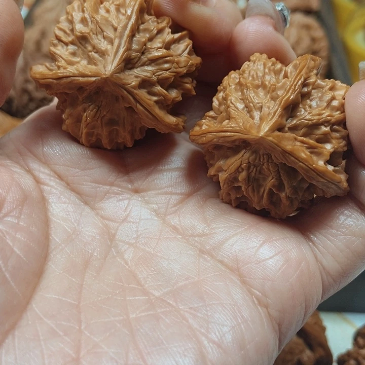 文玩核桃把件盘山