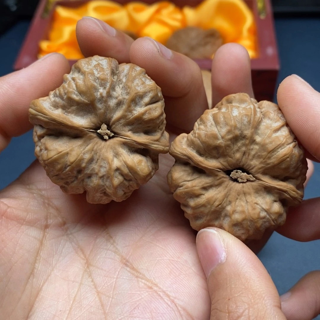 文玩核桃吊坠9*6蛤蟆