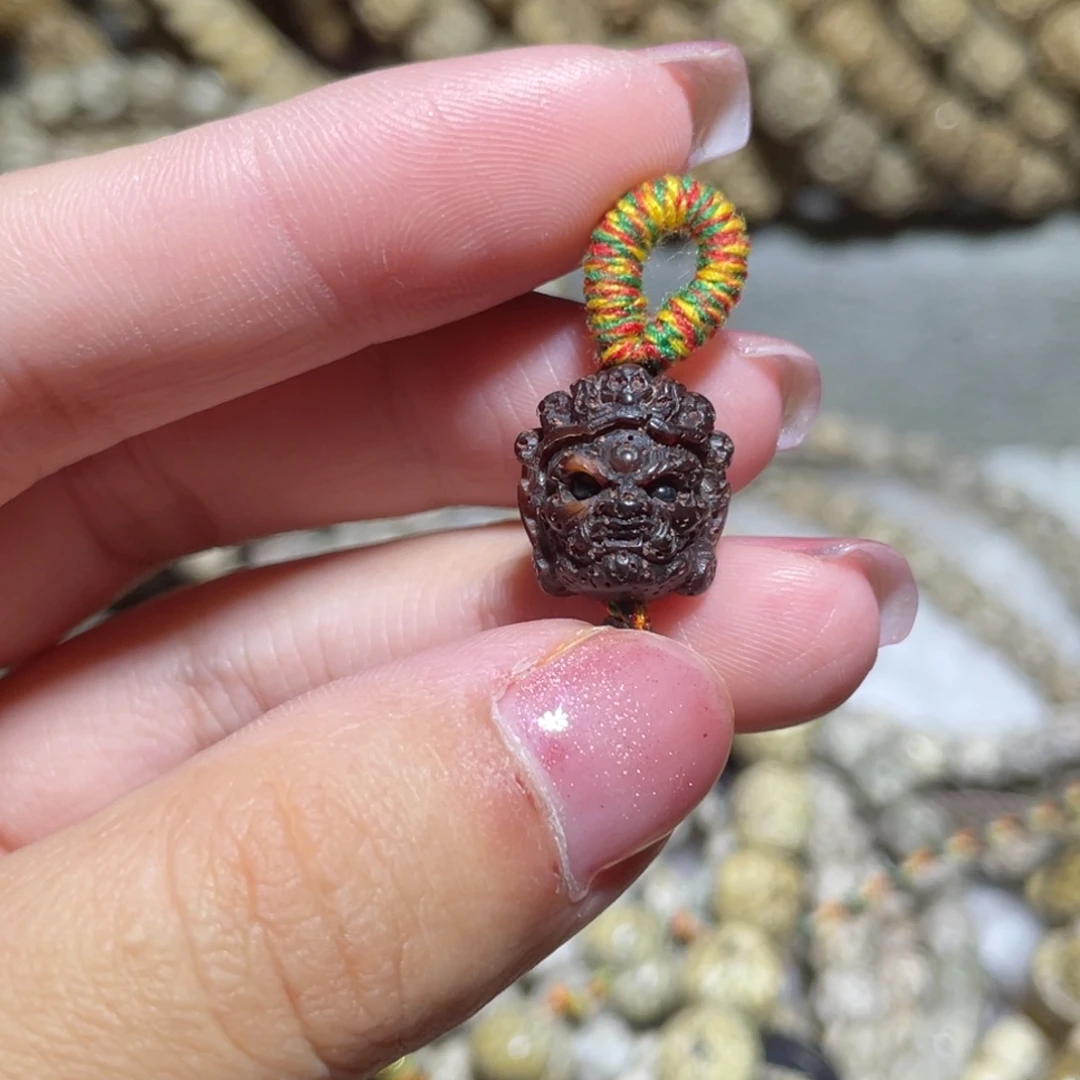 吊坠星月菩提大黑天黑金