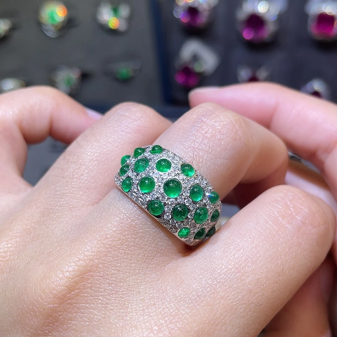 祖母绿戒指18K金镶嵌2.2ct