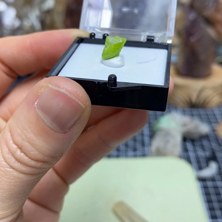 水晶水晶柱未镶嵌