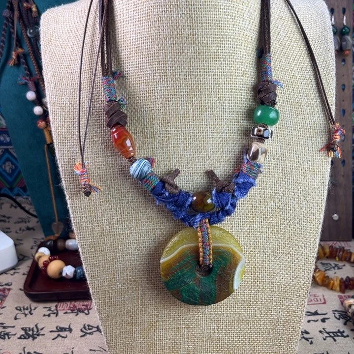 玛瑙/玉髓未镶嵌颈饰