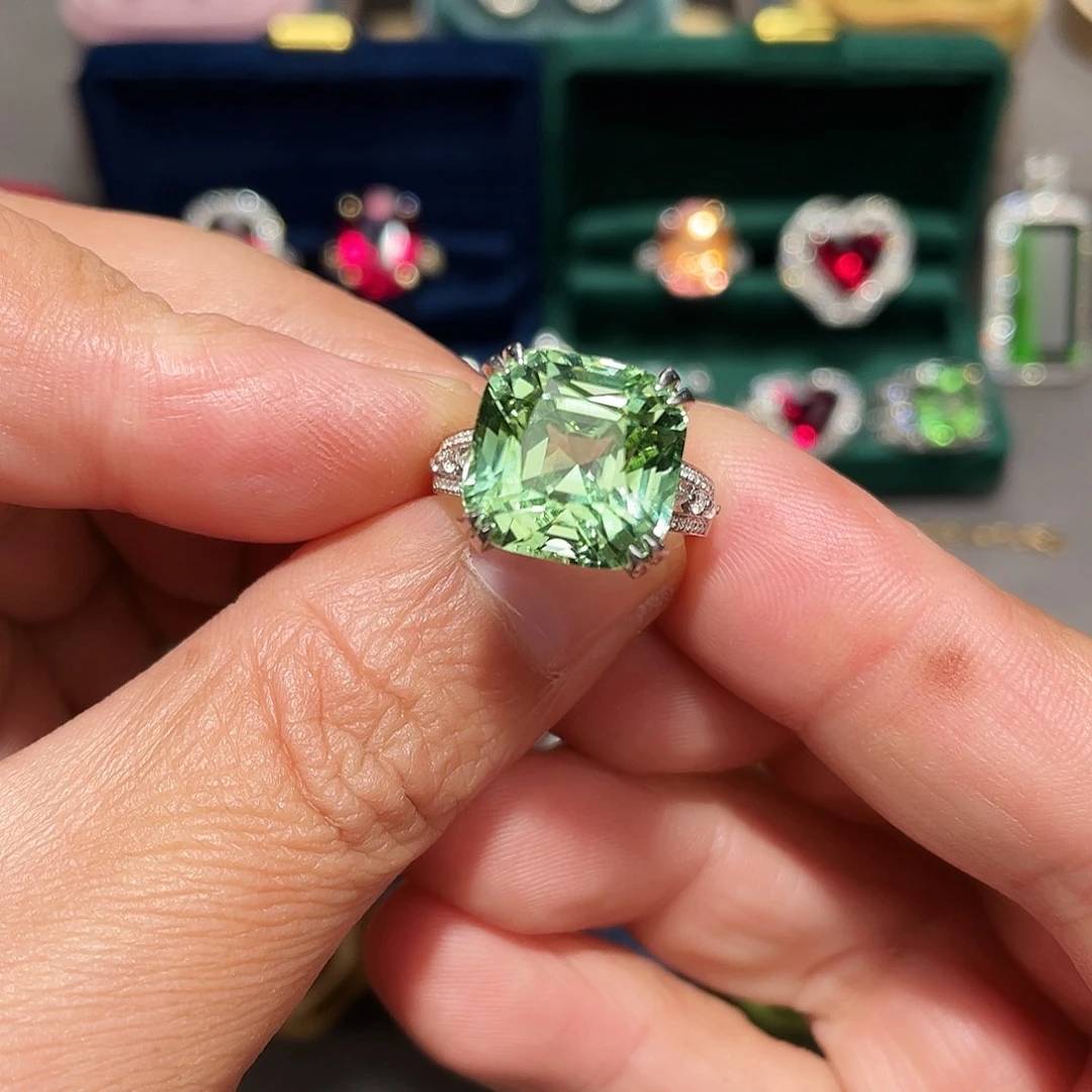戒指碧玺18K金镶嵌12.09ct