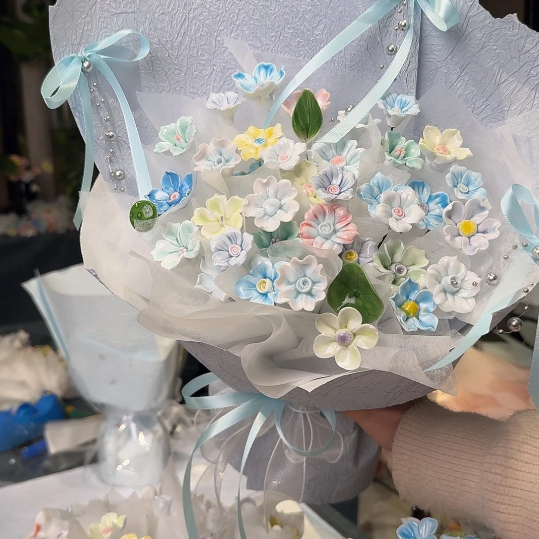 蓝色系景德镇陶瓷花束