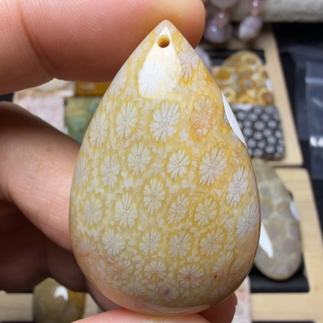 硅化玉未镶嵌天然有机玉石保真色