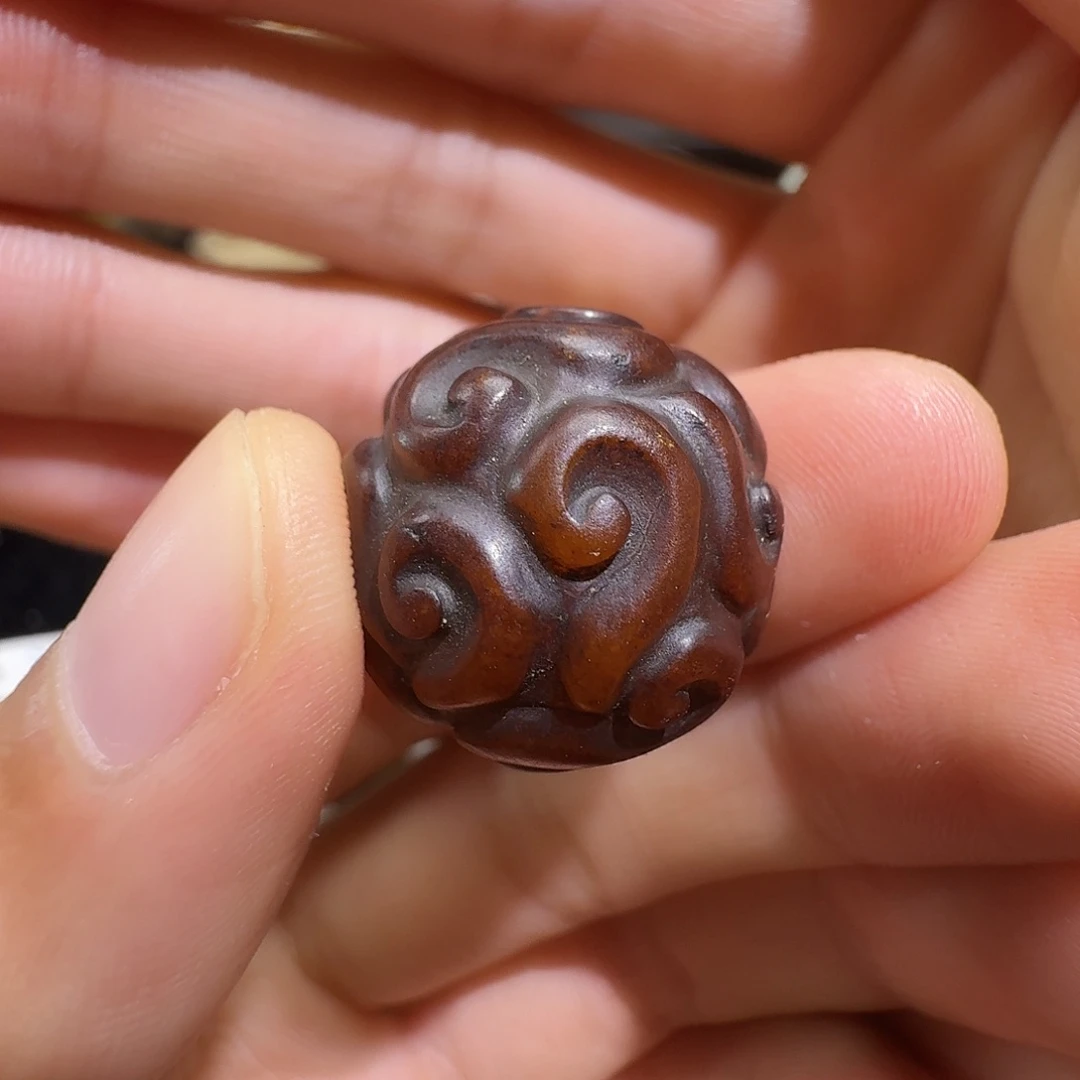 用***9和田玉未镶嵌挂件