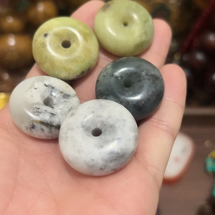 吊坠滴血莲花菩提