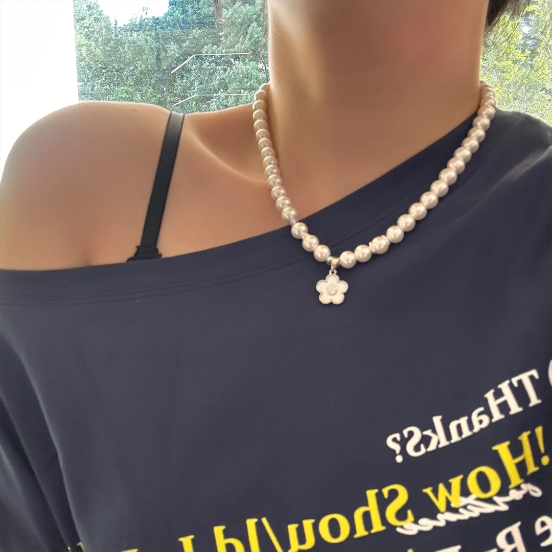 oushipei/欧诗佩 铜合金仿珍珠项链 法式轻奢花朵珍珠串珠项链女