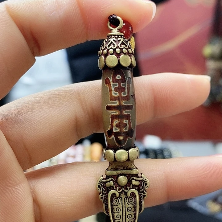 玛瑙/玉髓合金颈饰