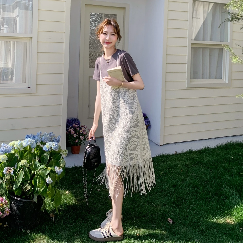 设计感蕾丝镂空流苏吊带连衣裙套装女2025夏气质时尚T恤裙两件套