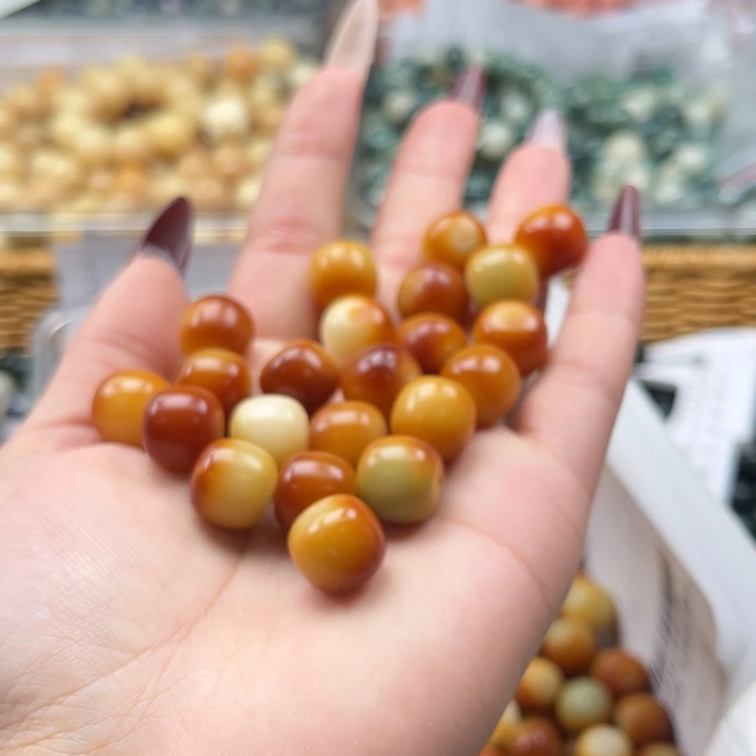 白玉菩提吊坠c13.5mm30颗。干磨闪电纹