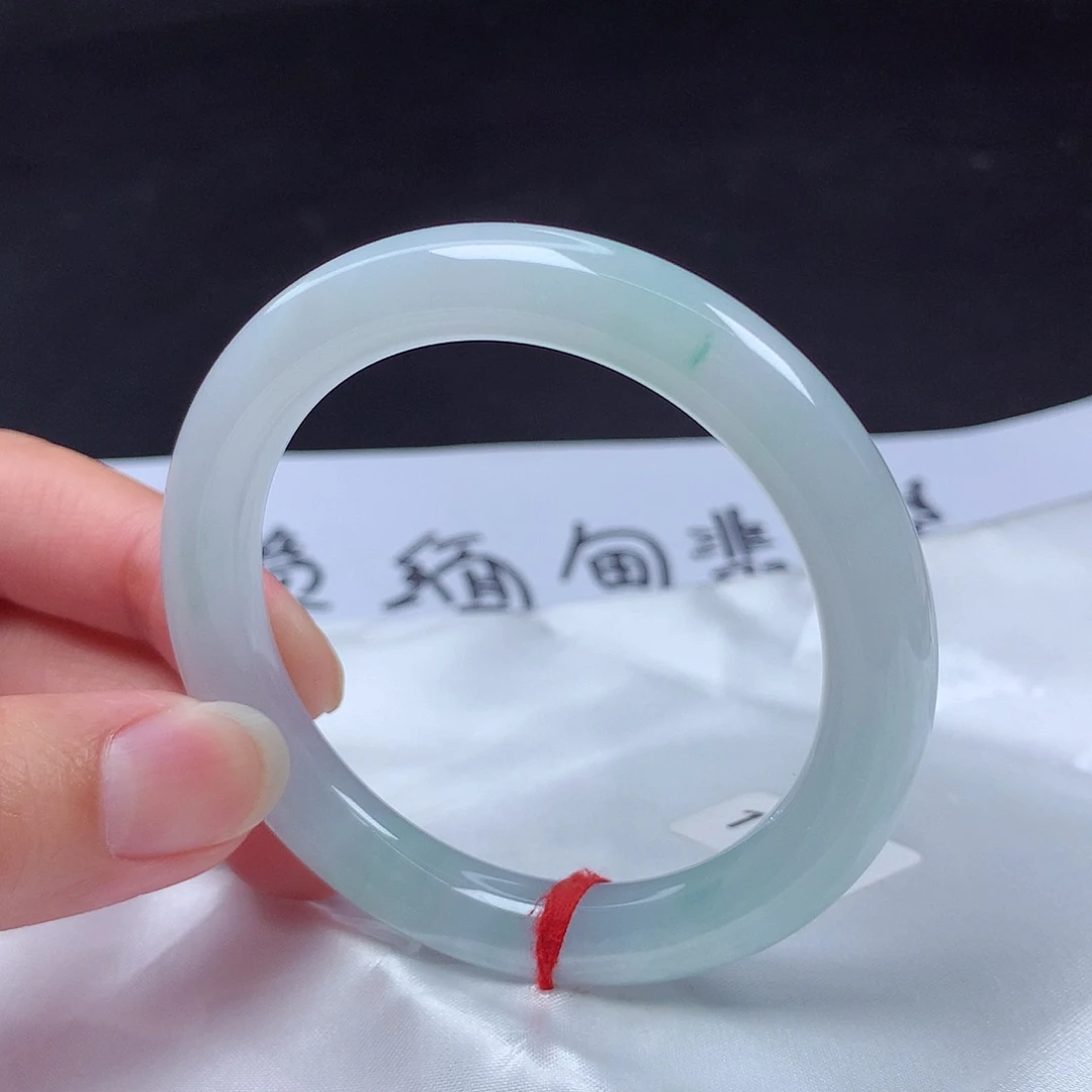翡翠未镶嵌手镯52圆条s1530