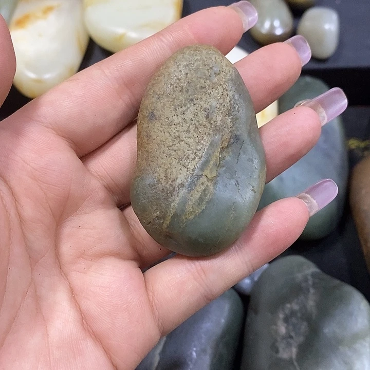 和田玉（糖玉）未镶嵌挂件