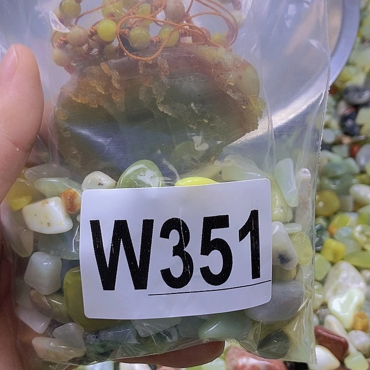 未镶嵌岫玉鱼缸石