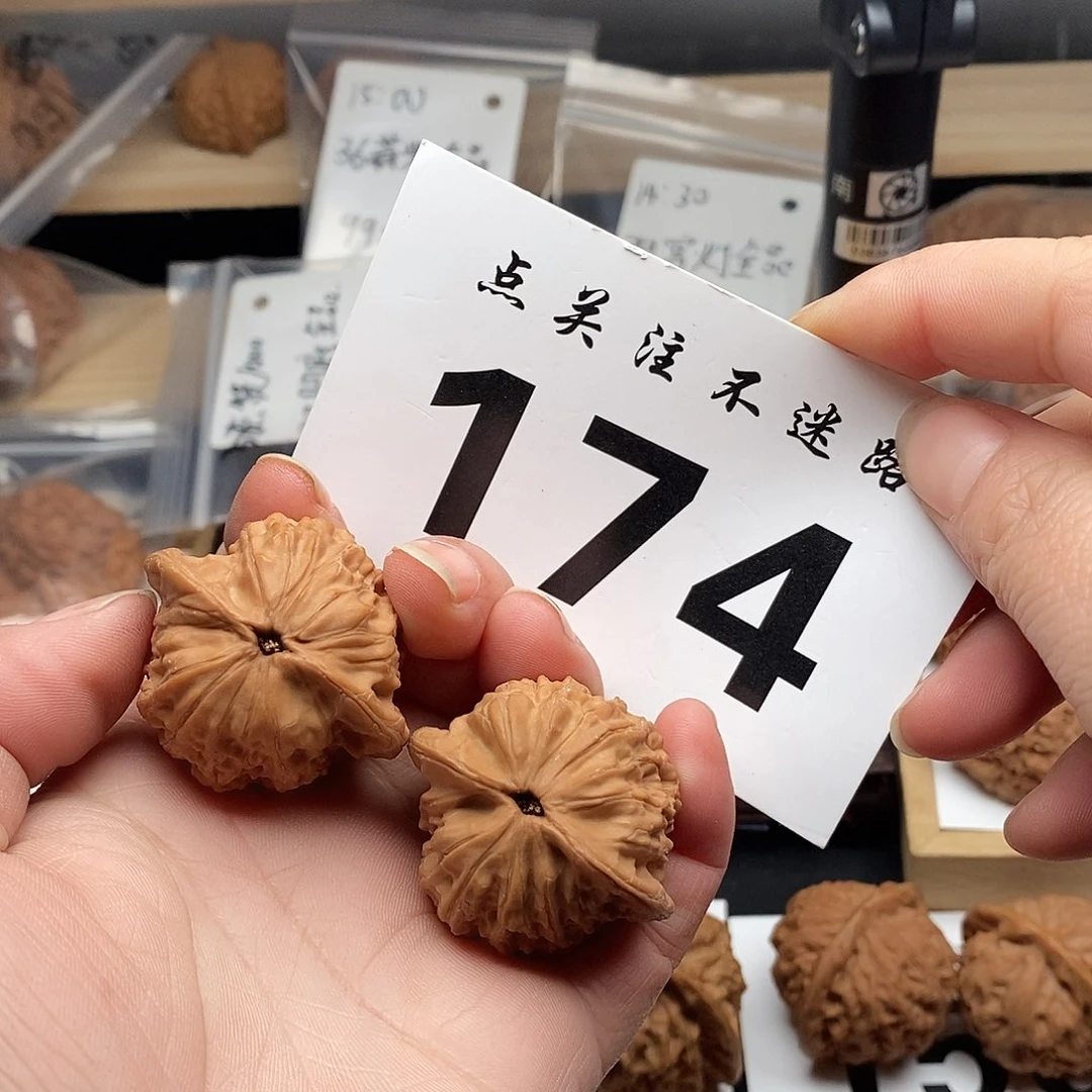 核桃38崔凯公子帽。