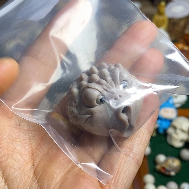 龙***儿配饰鹿角雕刻一个出