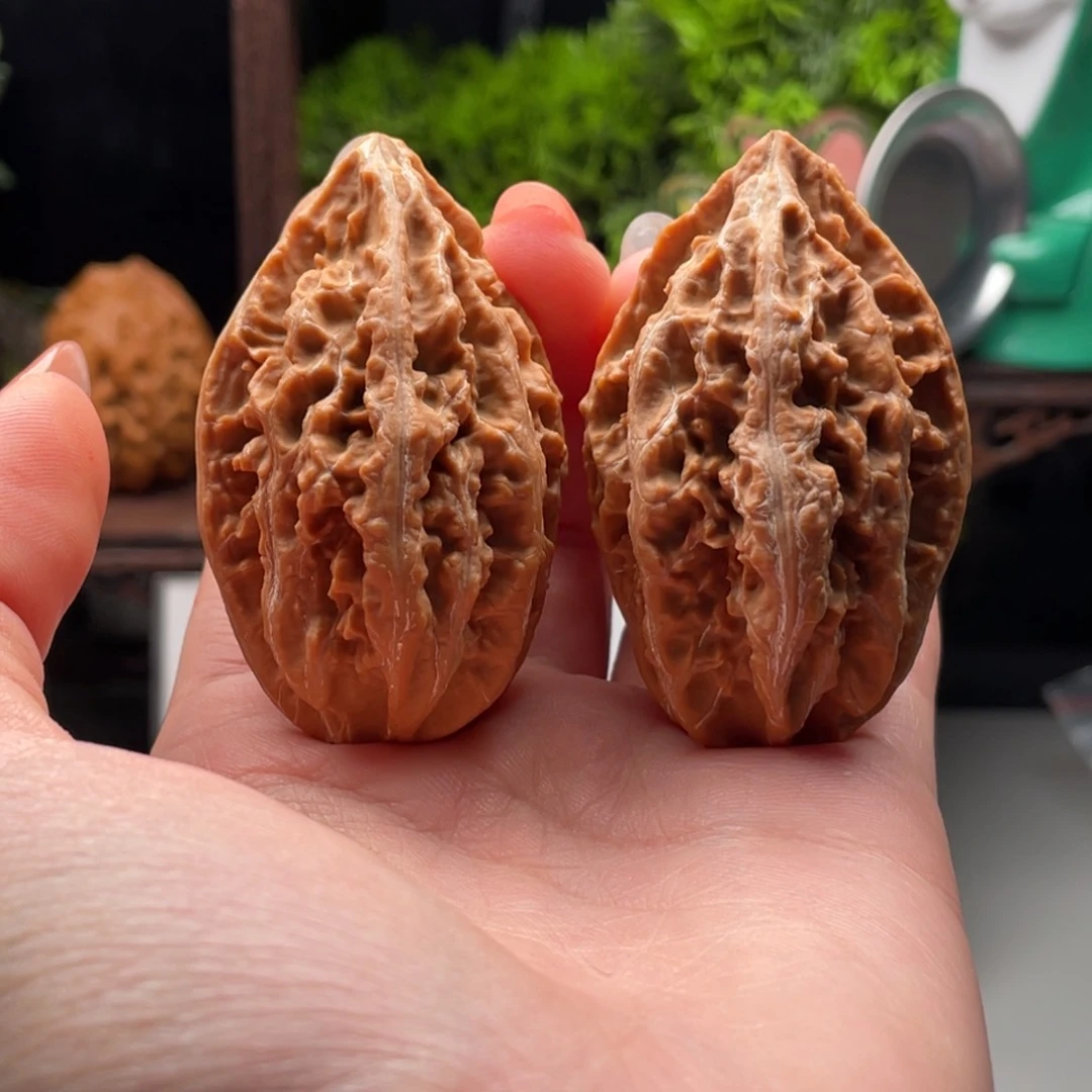 文玩核桃把件方****行小楸千44