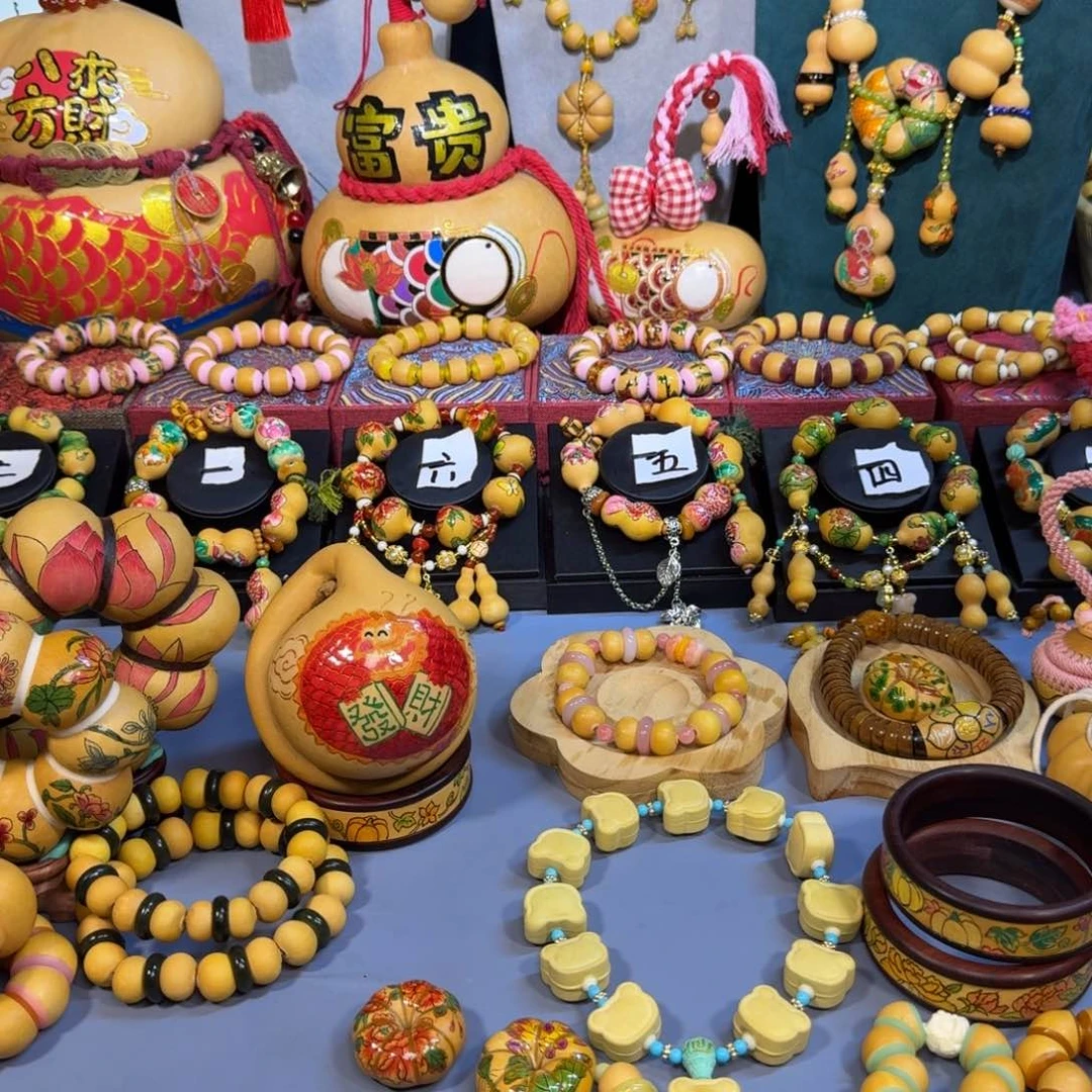 大叶紫檀（黑酸枝木类）许**愿