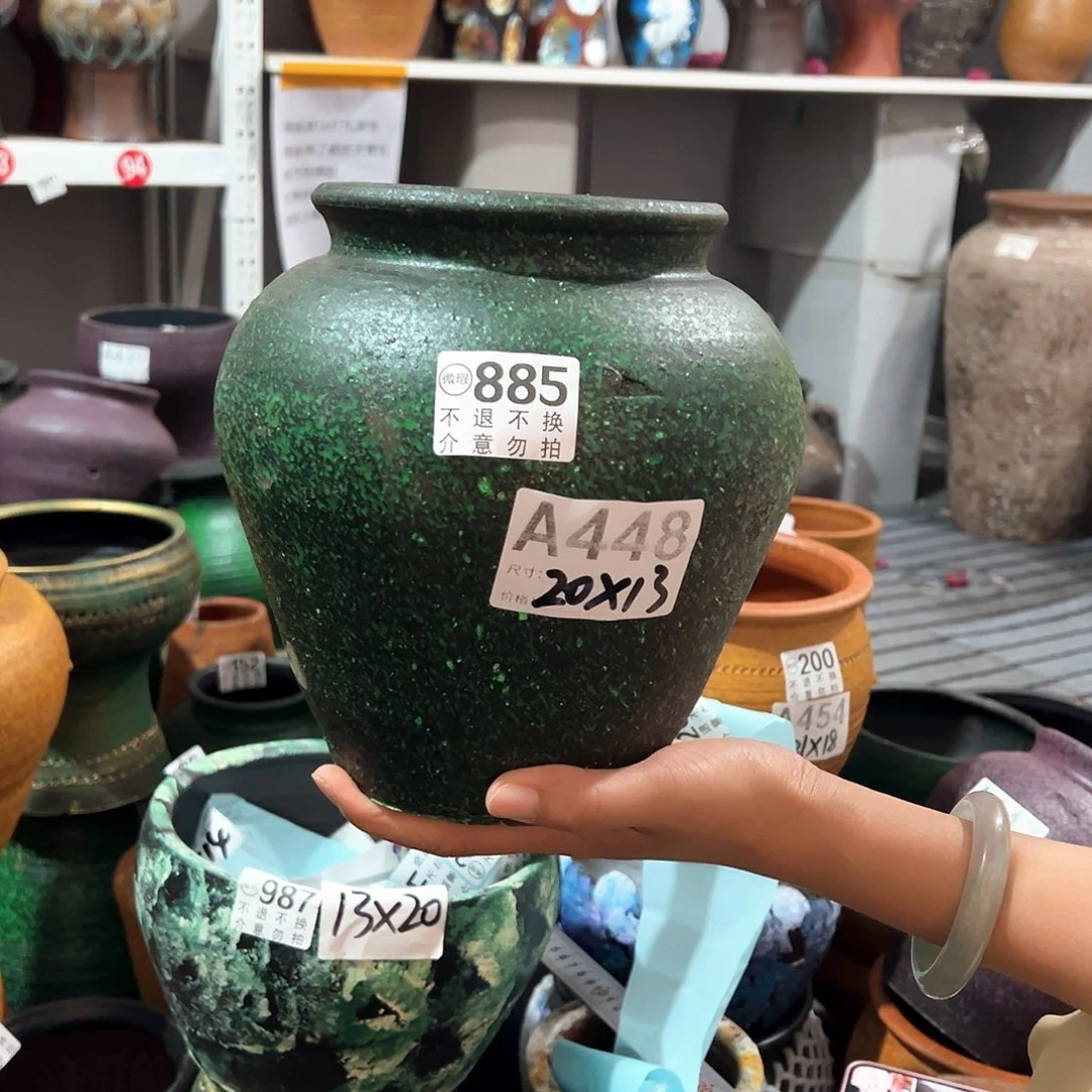 瑕疵绿色坛子有孔885窑裂