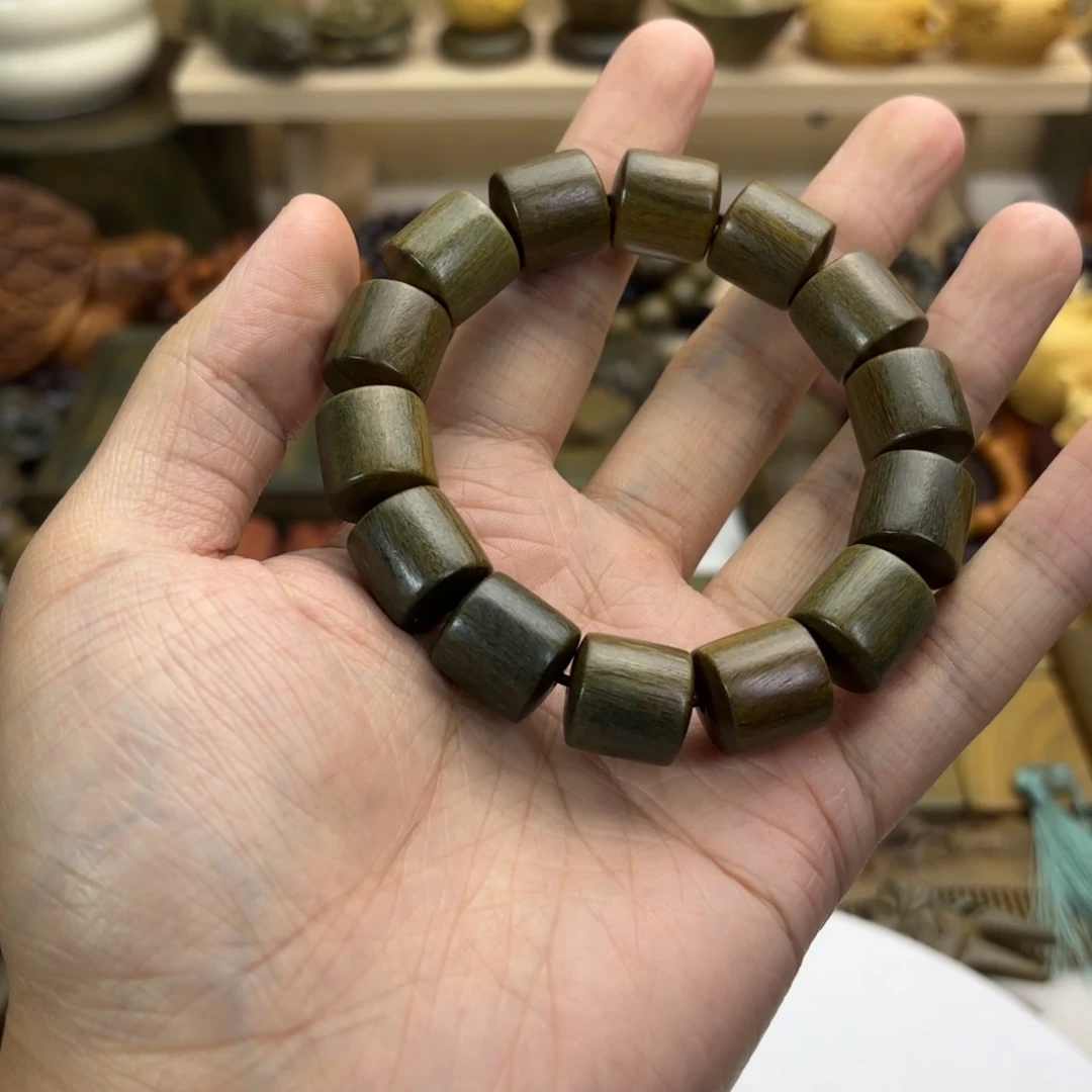 木绿檀木桶珠手串1.5