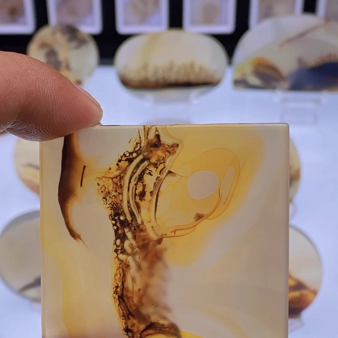 ****奇玛瑙/玉髓未镶嵌吊坠(不含链)