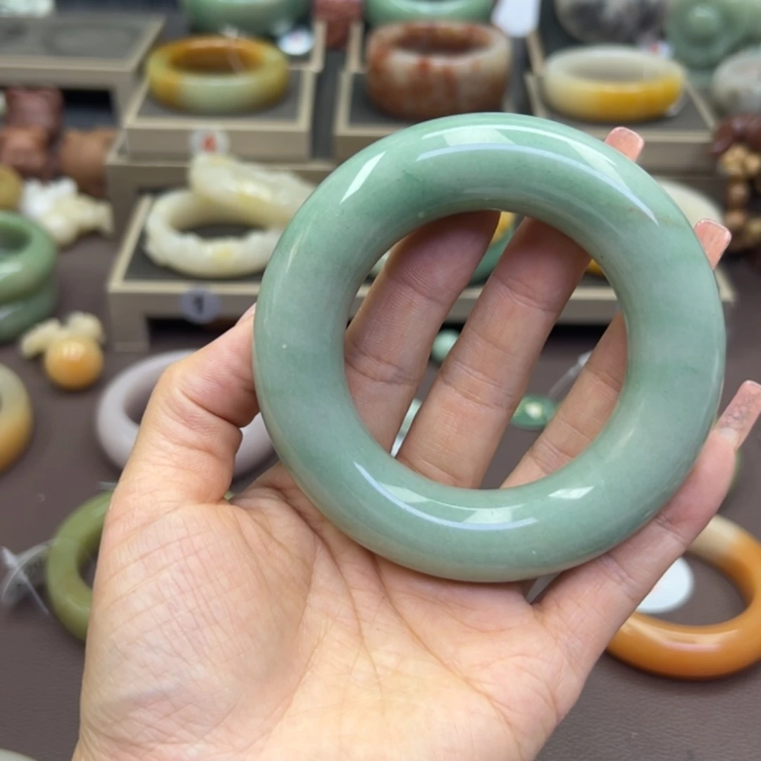 石英质玉手镯未镶嵌用****7