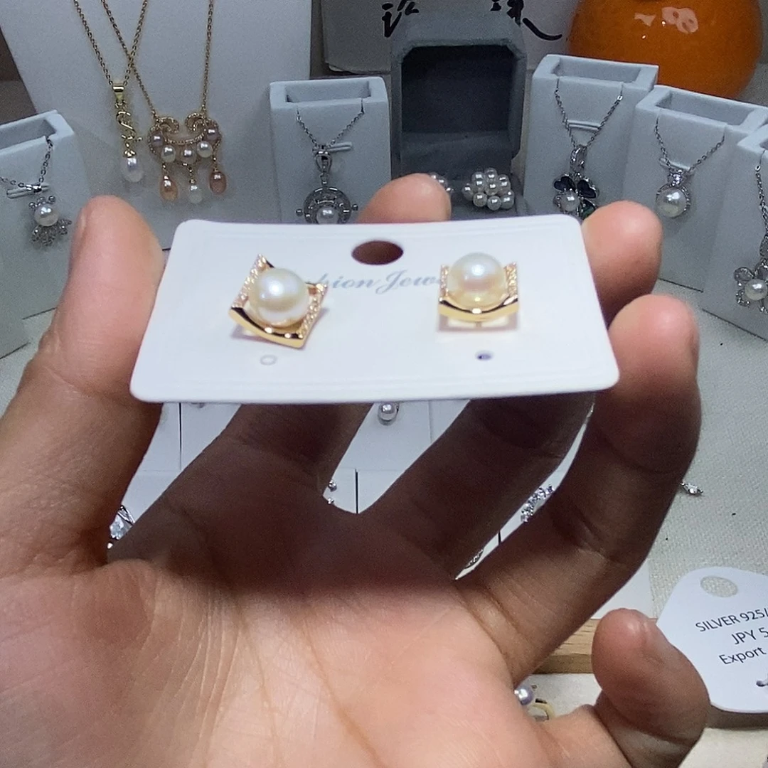 耳饰未镶嵌淡水珍珠