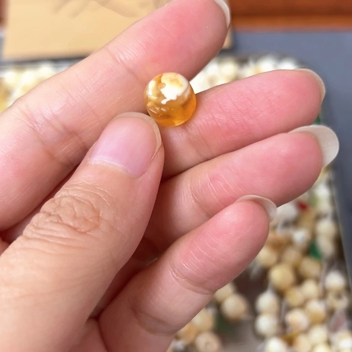 裸石蜜蜡未镶嵌9.7mm一个