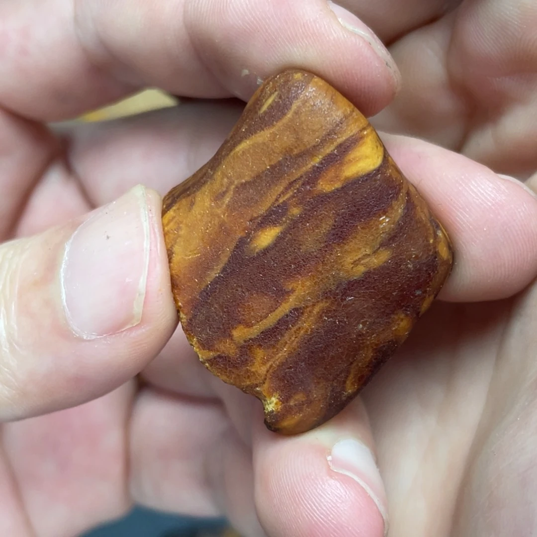 未镶嵌定制琥珀定制