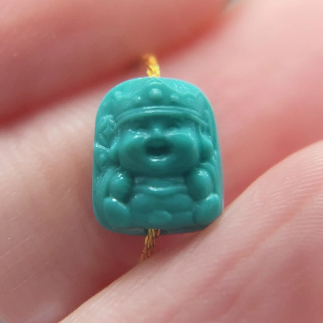 绿松石颈饰未镶嵌