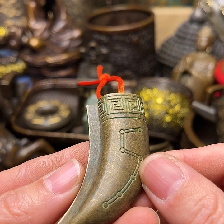 精美铜器批发档口