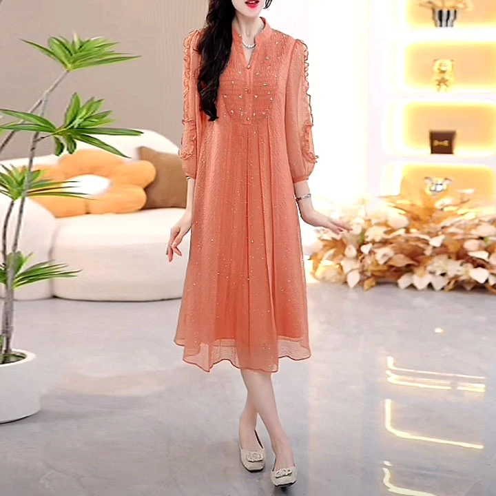 琉璃丝时尚气质简约宽松连衣裙2025春季新款遮肉显瘦中长款A字裙