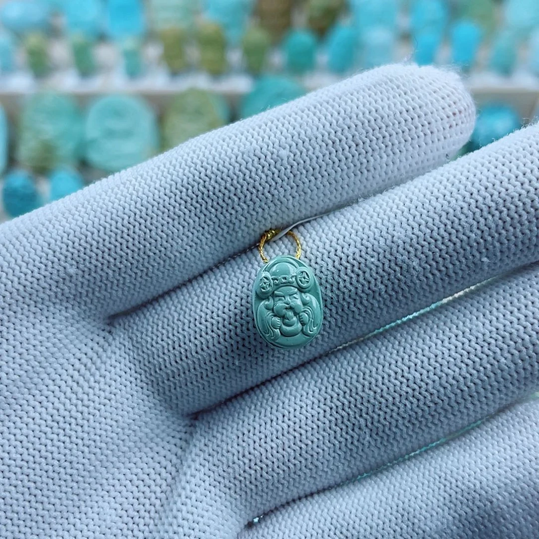 绿松石未镶嵌珠宝奇石