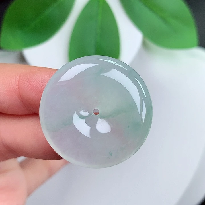 颈饰未镶嵌翡翠平安扣 28.3x6.1mm