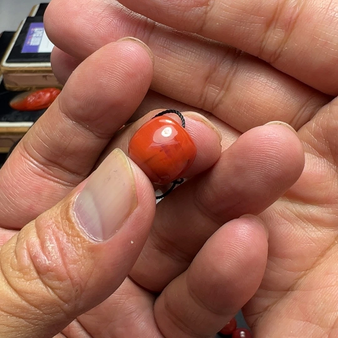 颈饰未镶嵌南红玛瑙12.2mm