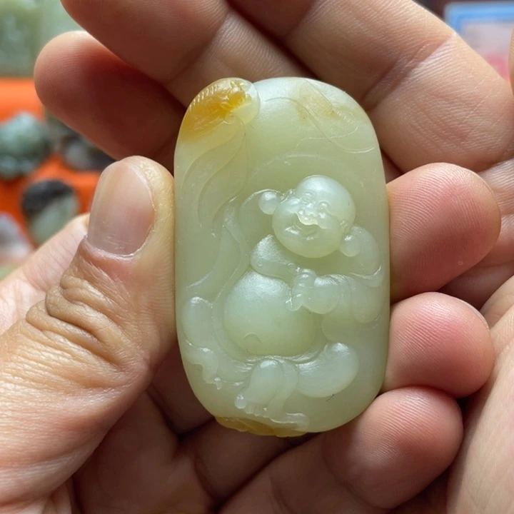 和田玉（糖玉）未镶嵌挂件