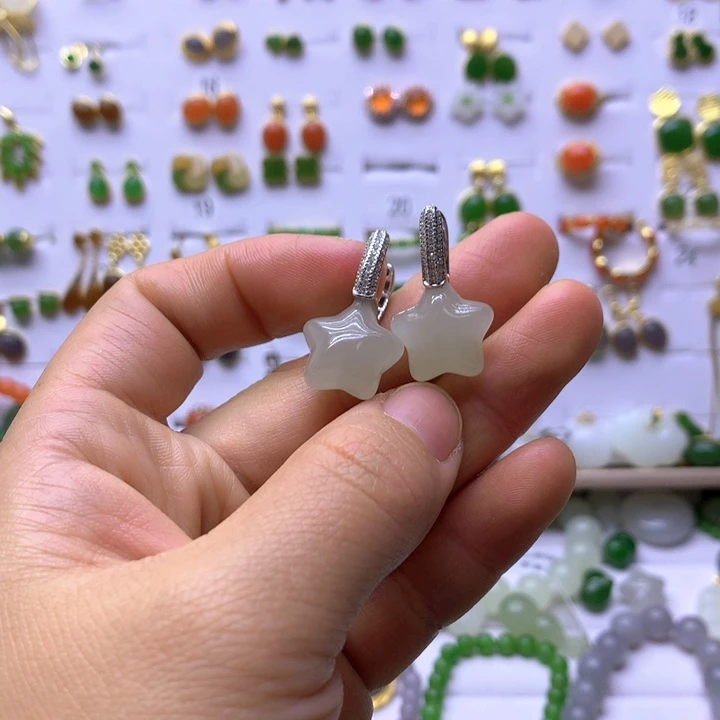 和田玉银S925镶嵌耳饰