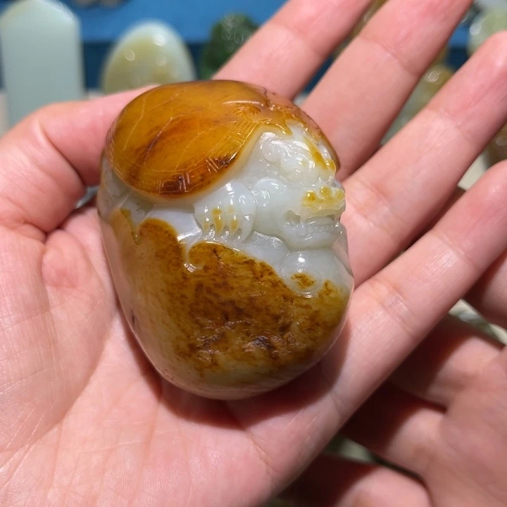和田玉把件未镶嵌北*天