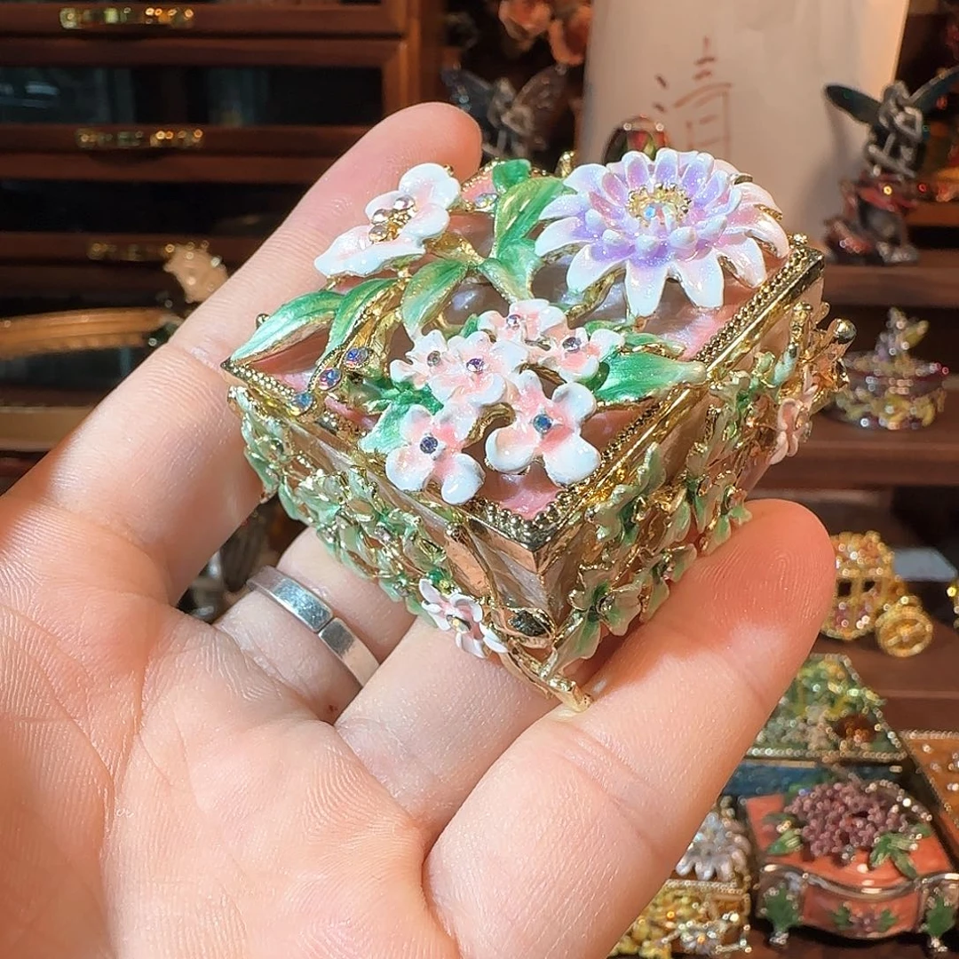 手工制品请勿吹毛求疵