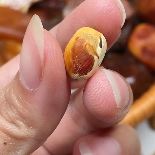 定制蜜蜡订制特色蜜蜡
